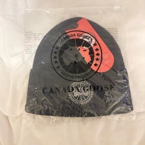Canada Goose Dark Gray Beanie